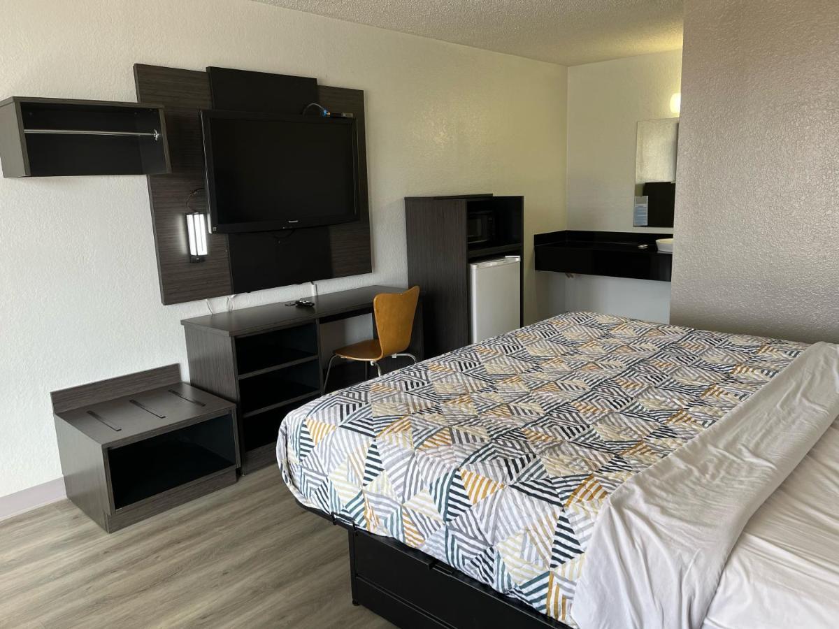 Prairieville Motel 6 Baton Rouge Southeast מראה חיצוני תמונה