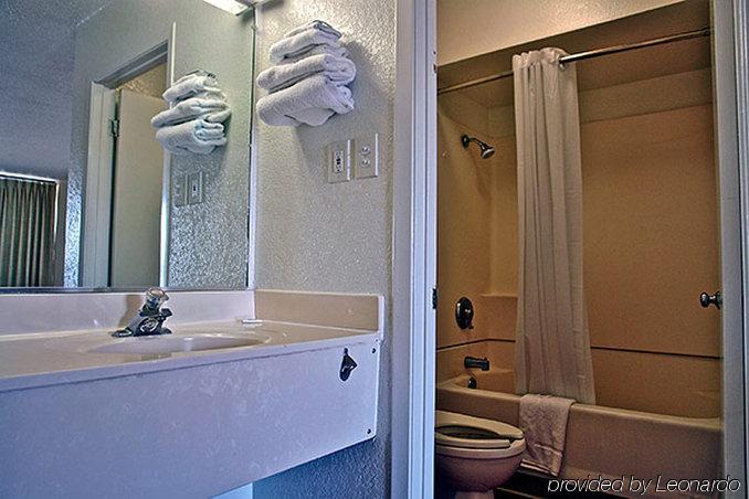 Prairieville Motel 6 Baton Rouge Southeast מראה חיצוני תמונה